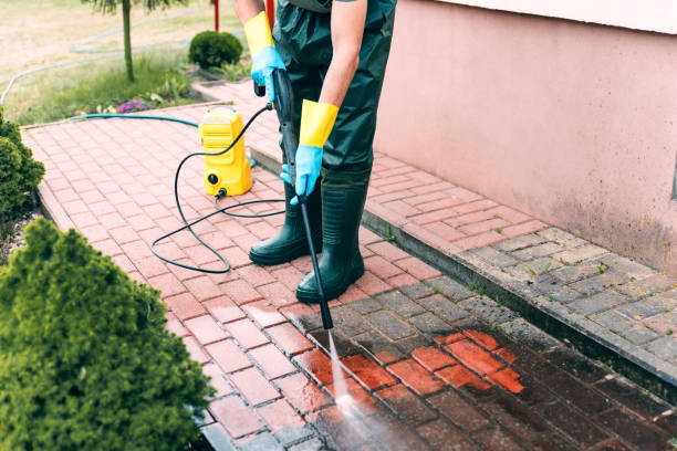 Best Concrete Pressure Washing  in Lake Leann, MI